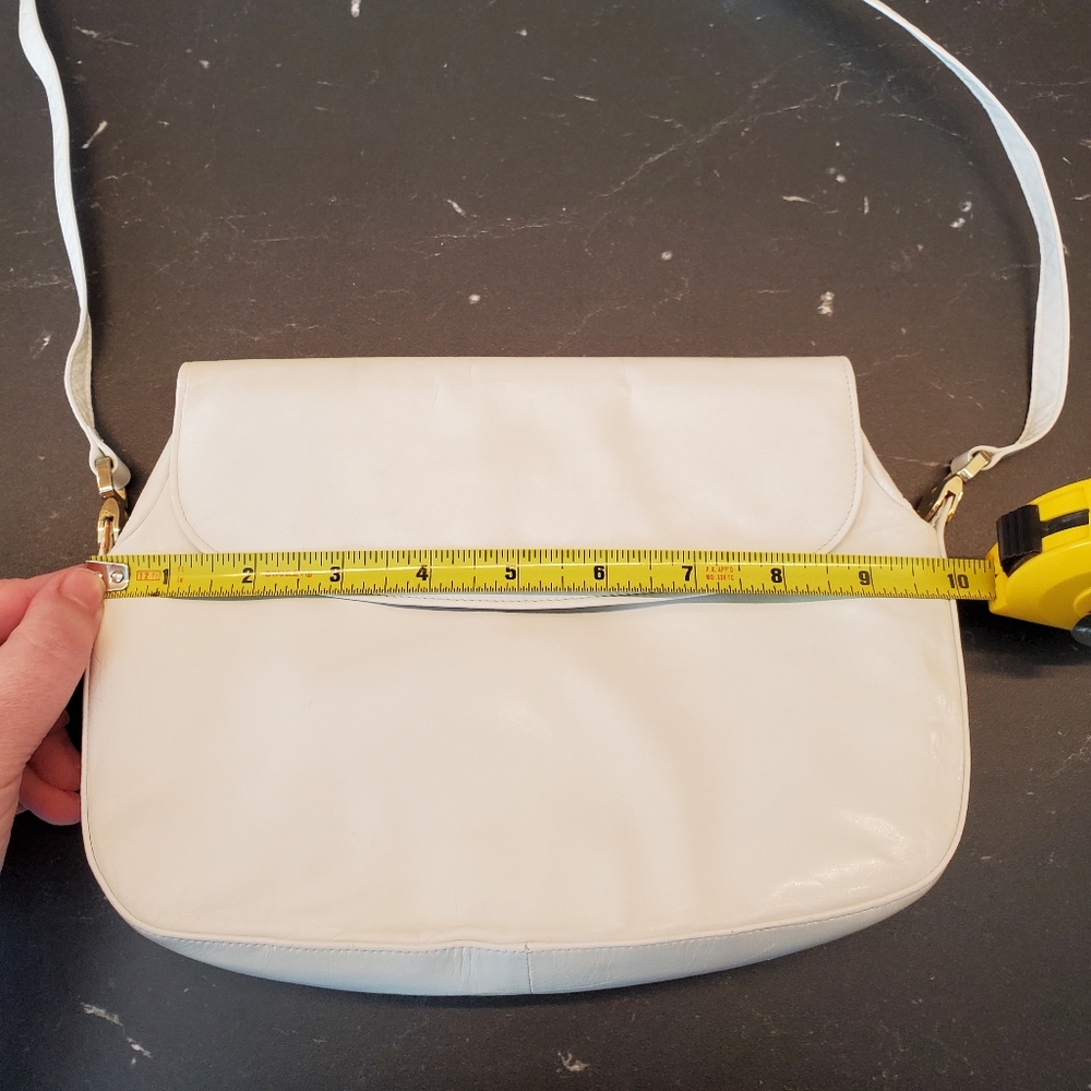Vintage Charles Jourdan White Leather Crossbody Bag. Made in France. - Picture 12 of 12